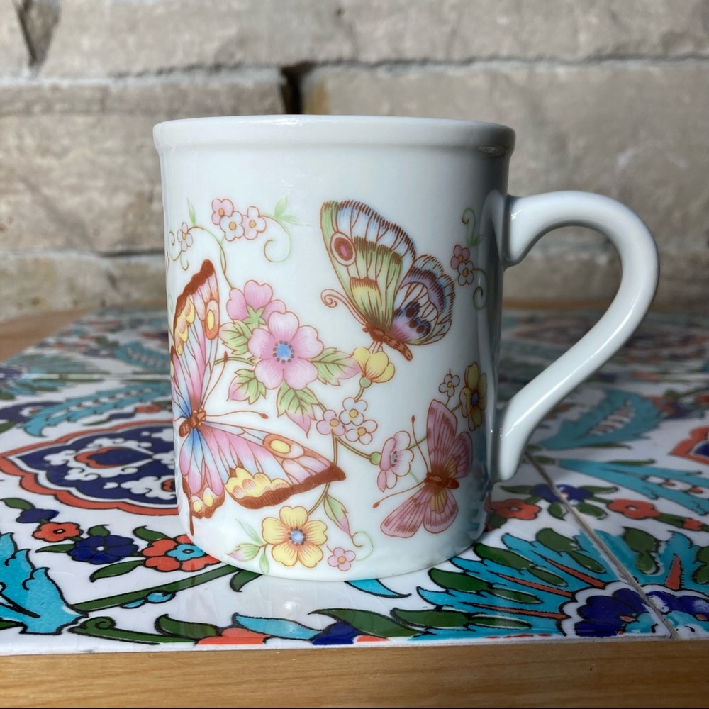 Butterfly Mug-Toscany Collection Japan